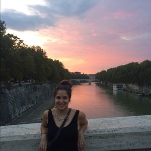 Meet your Posher, Emma